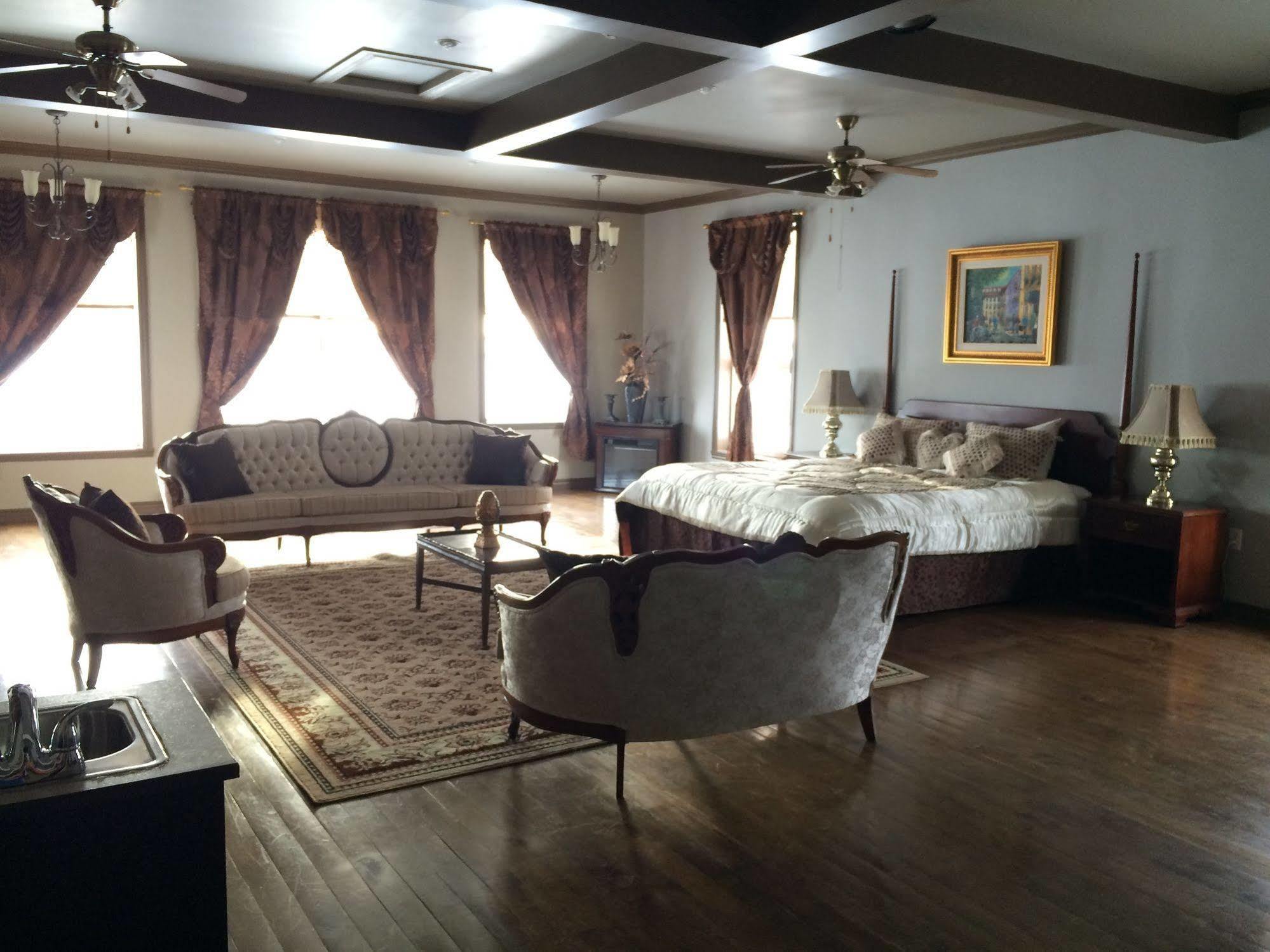 Auberge Монтебелло Экстерьер фото